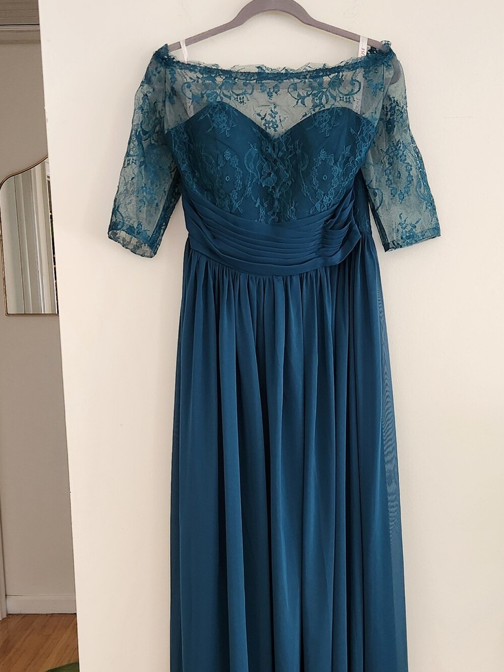 JJ’s House Merle Peacock Lace Chiffon Bridesmaid Dress US 16 Unaltered